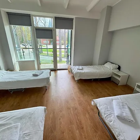 Sajutu Parka Atputas Komplekss Hostel Valmiera